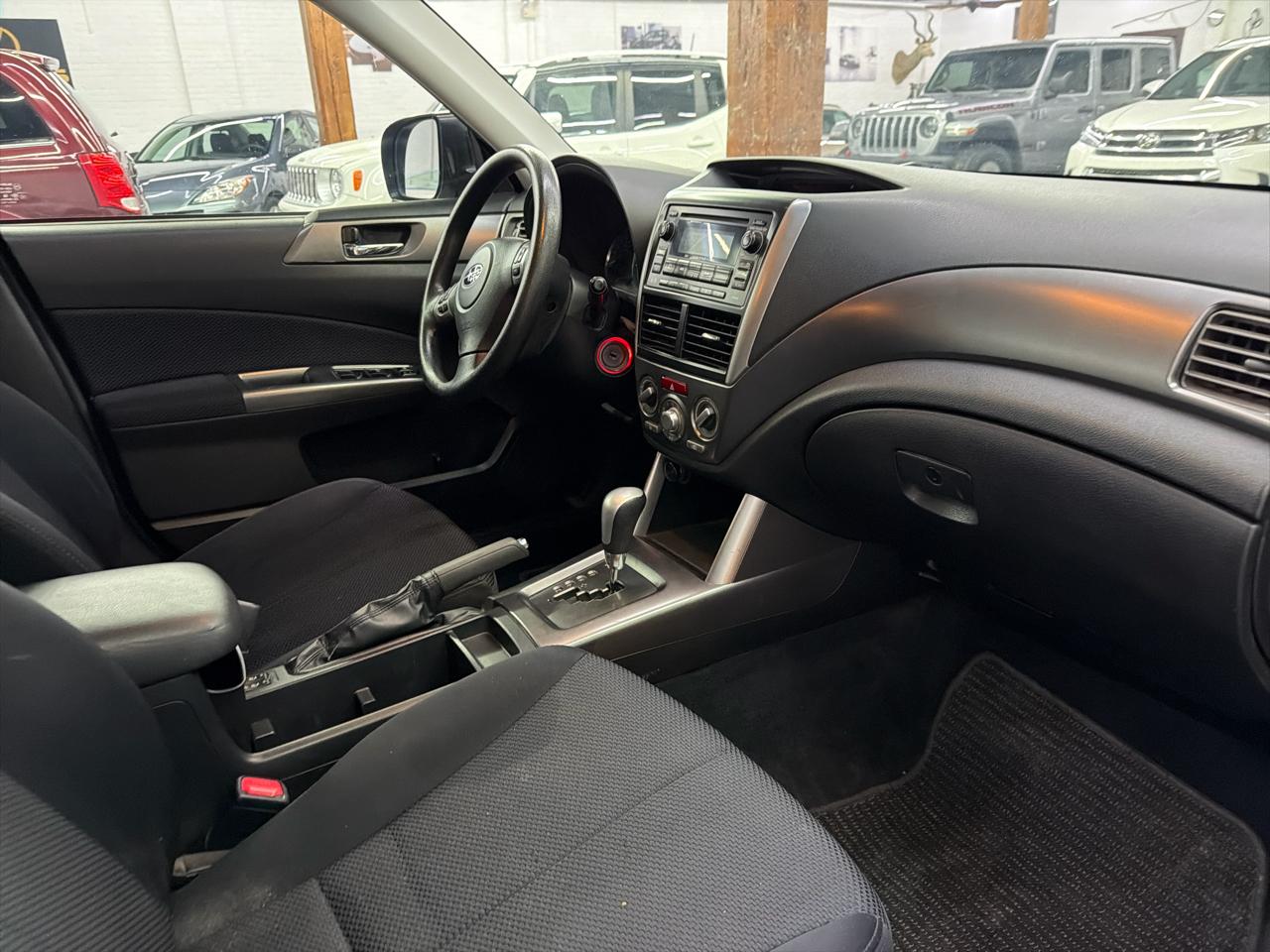 Subaru Forester 2.5X Premium 2012