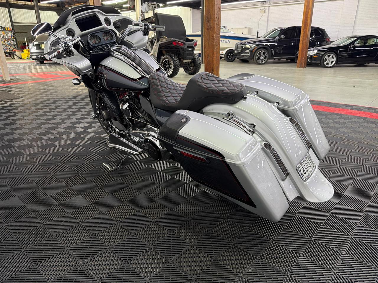 Harley-Davidson CVO Screamin Eagle  2019