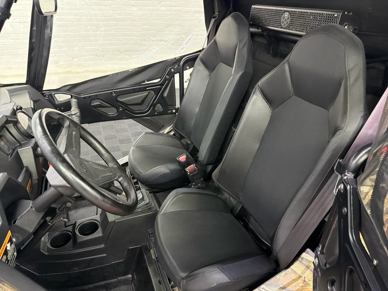 Polaris RZR 900  2015