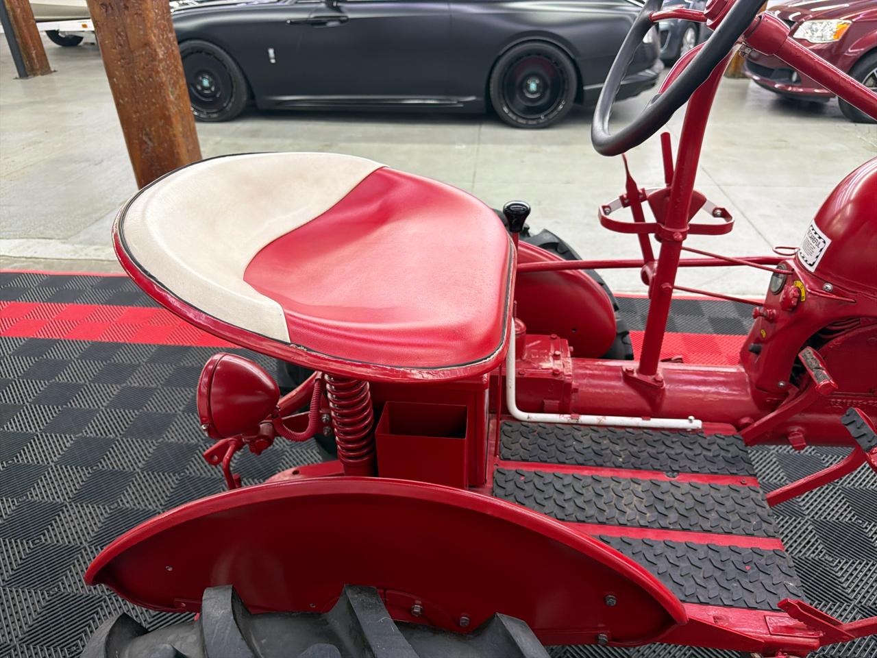 International Cub 154 Lo-Boy  1947