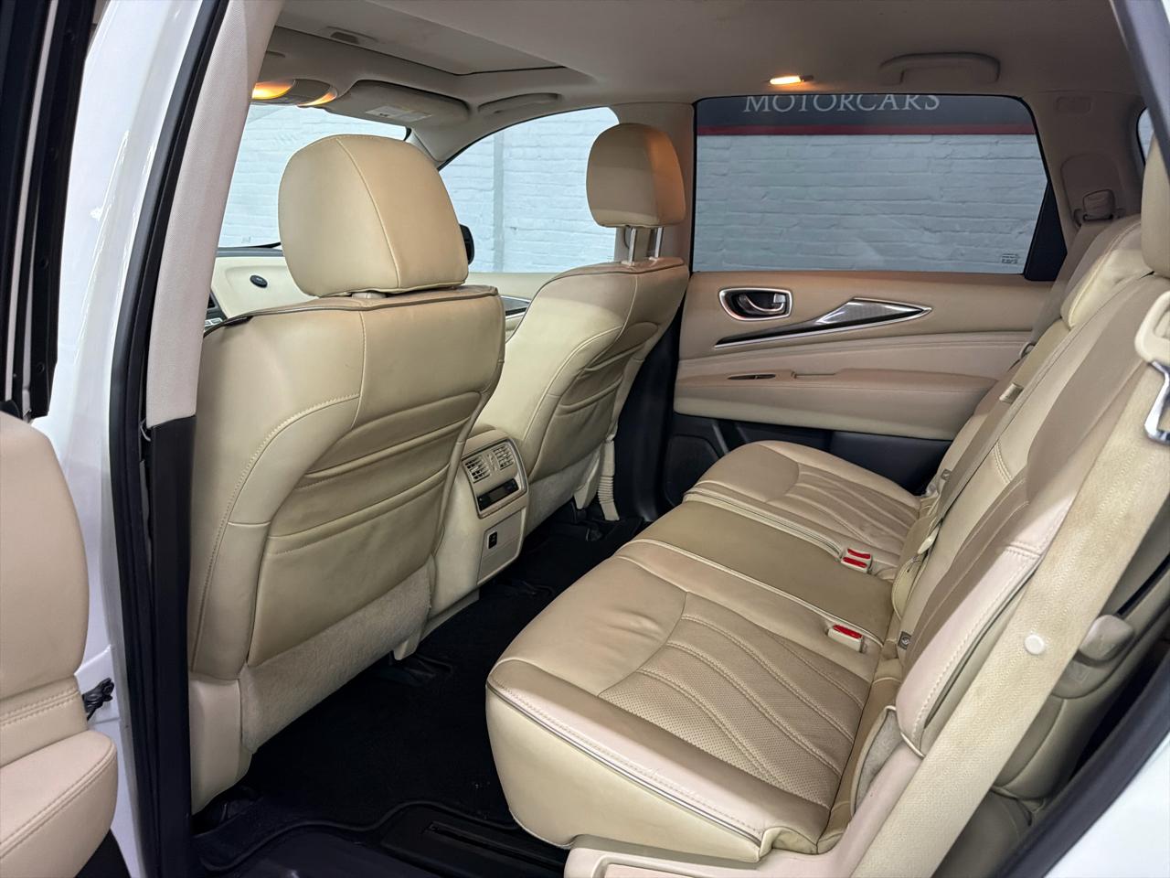 Infiniti QX60 Base AWD 2017