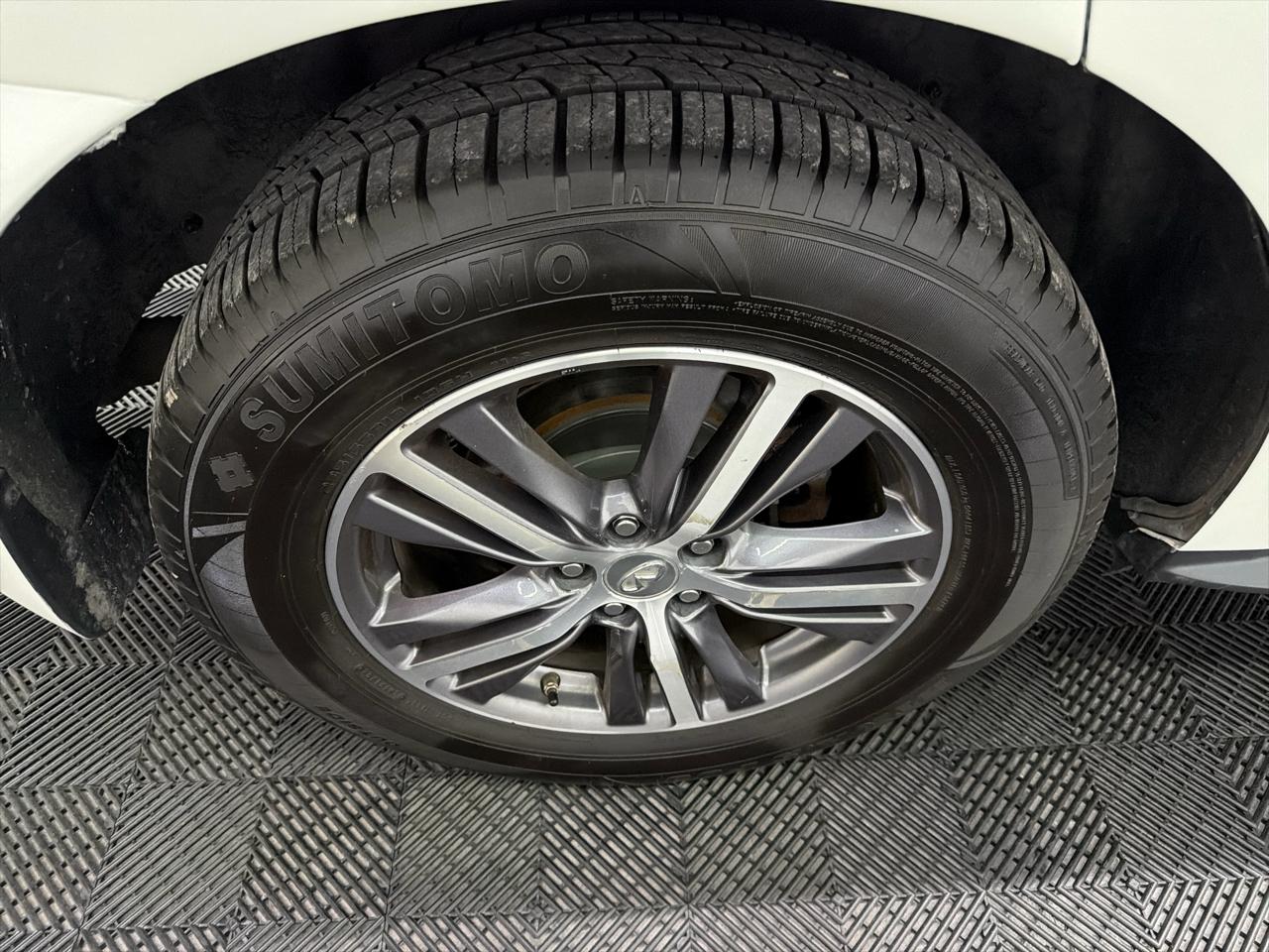 Infiniti QX60 Base AWD 2017