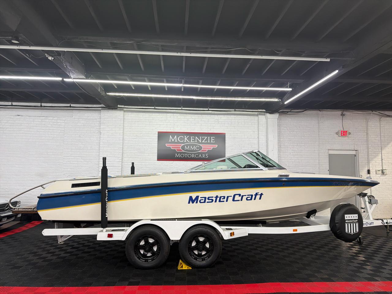 1991 MasterCraft Maristar 
