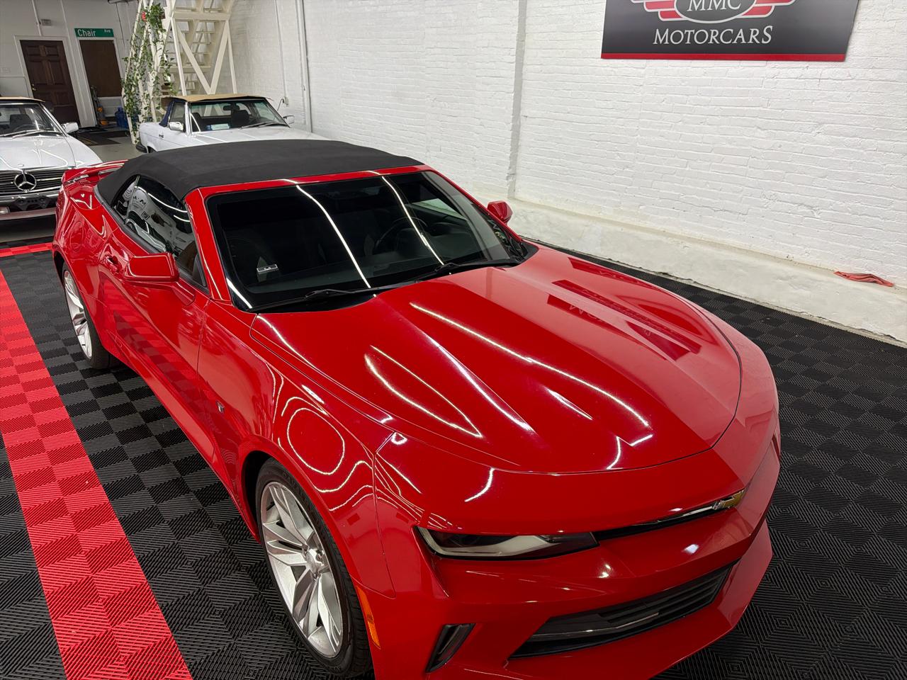 Chevrolet Camaro 1LT Convertible 8A 2018