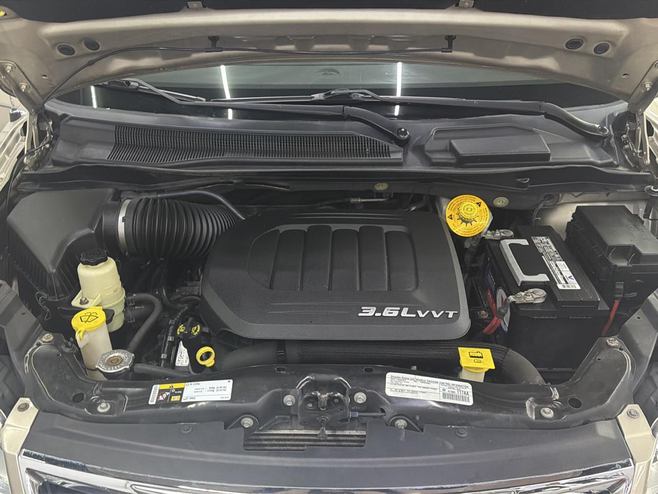 Chrysler Town & Country Touring-L 2015