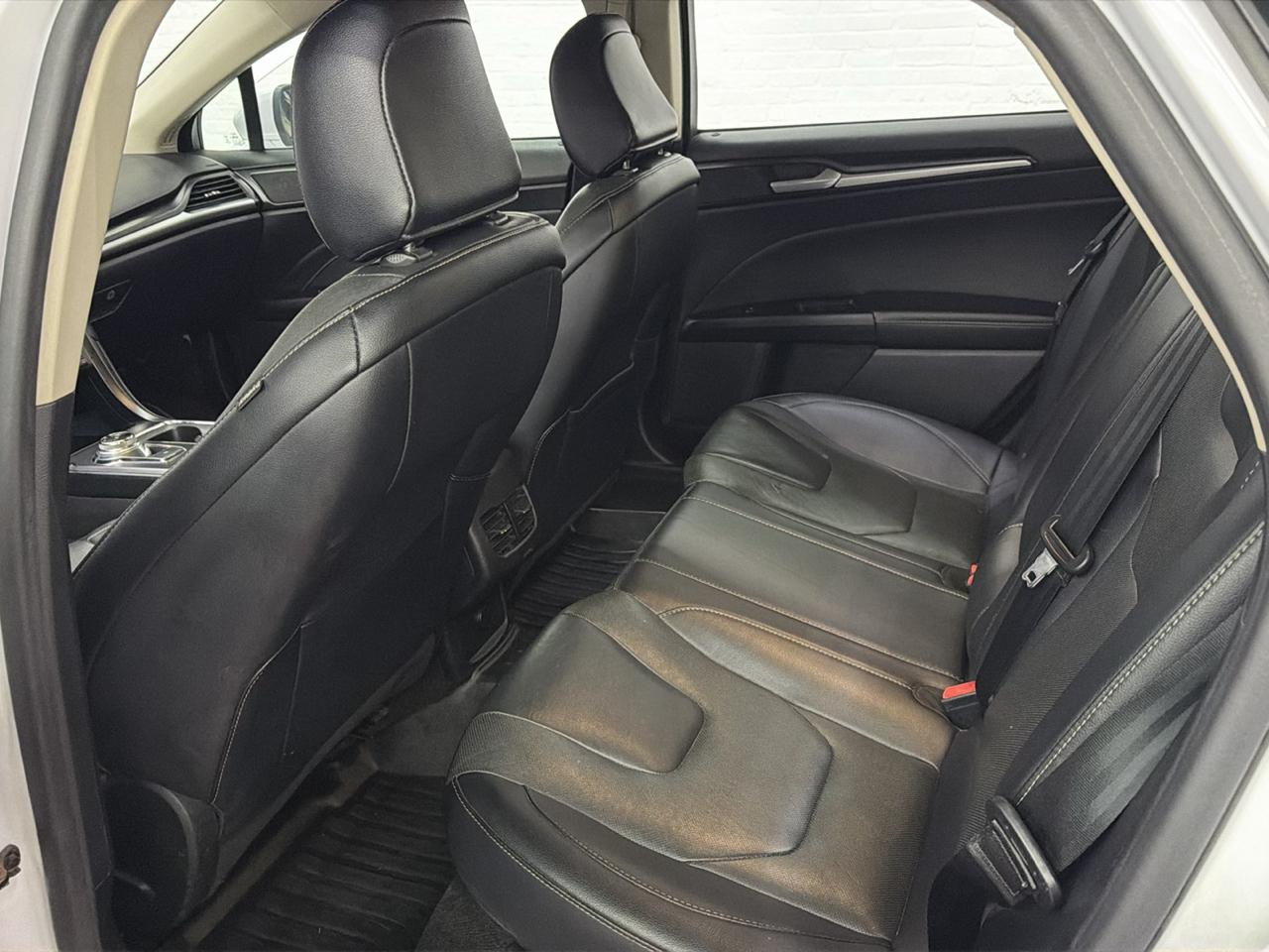 Ford Fusion Titanium AWD 2020