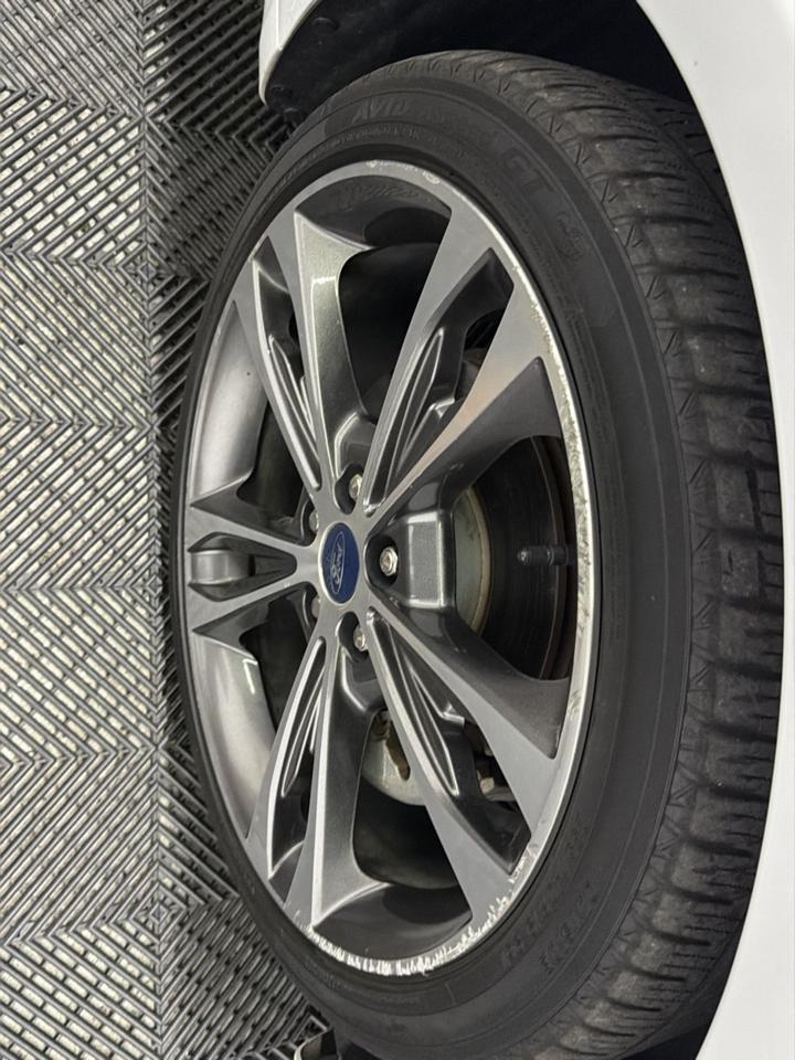 Ford Fusion Titanium AWD 2020