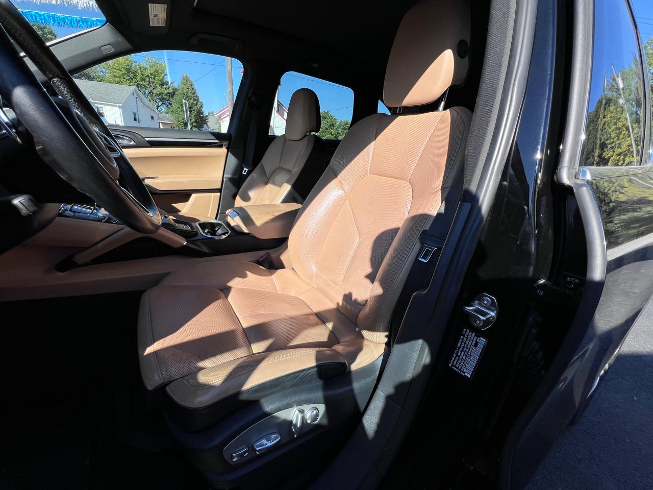 Porsche Cayenne AWD 4dr S E-Hybrid 2016