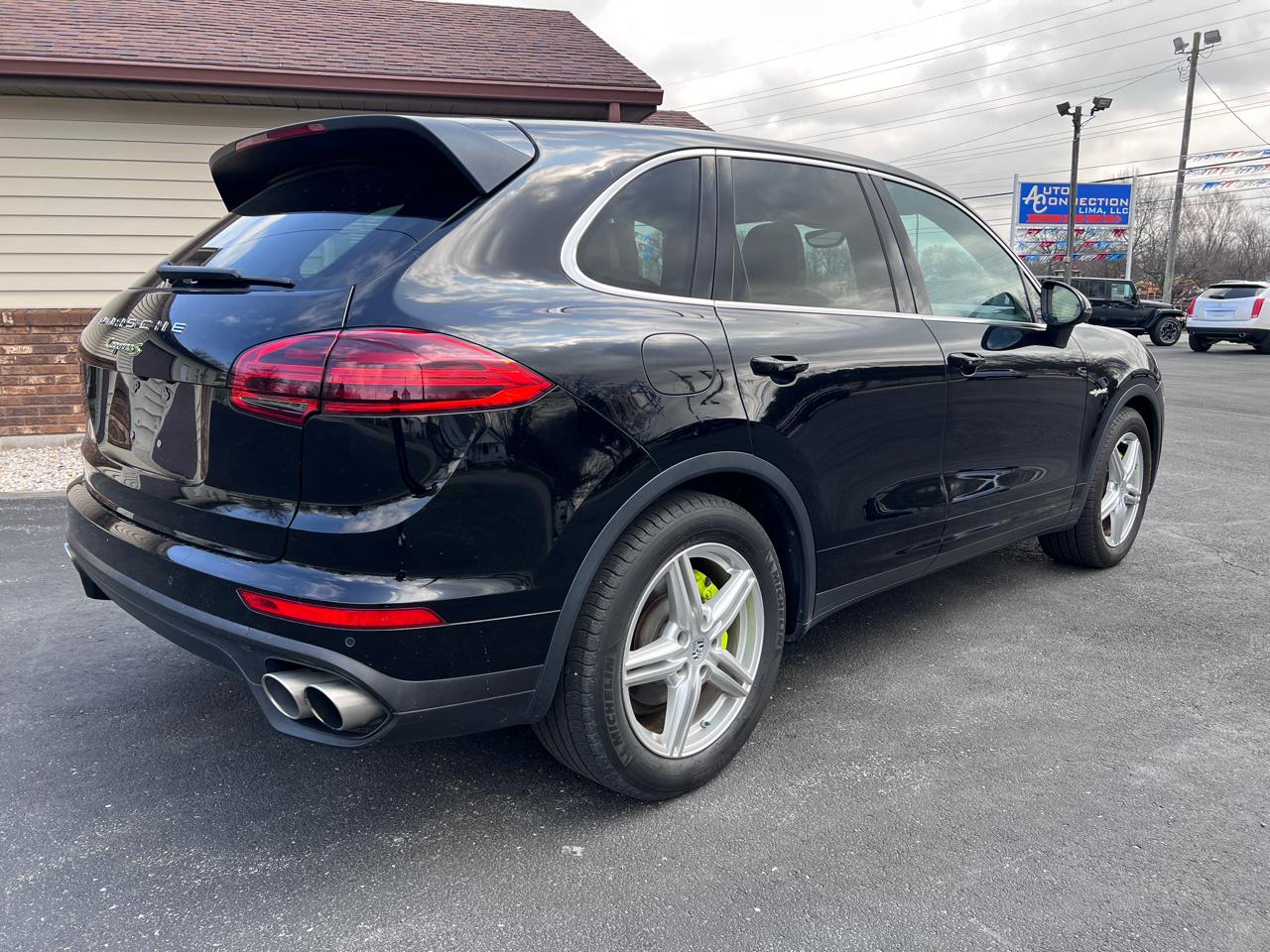 Porsche Cayenne AWD 4dr S E-Hybrid 2016