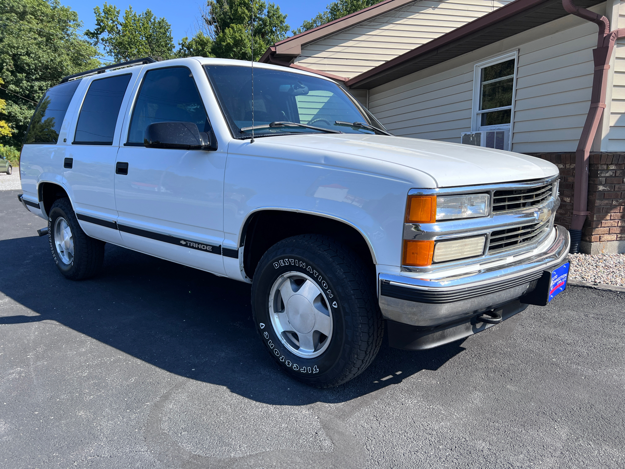 Chevrolet Tahoe 4dr 1500 LS 1999