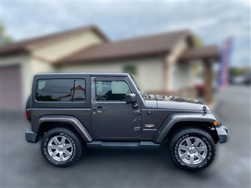2014 Jeep Wrangler 4WD 2dr Sahara