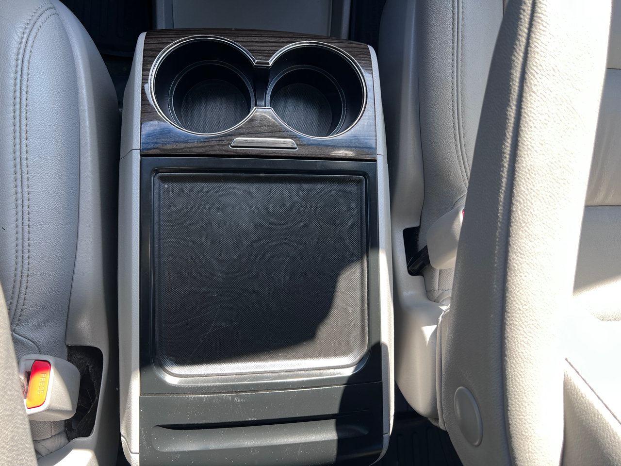 Toyota Sienna XLE Premium FWD 8-Passenger (Natl) 2017 Toyota Sienna XLE Premium FWD 8-Passenger (Natl) 2017