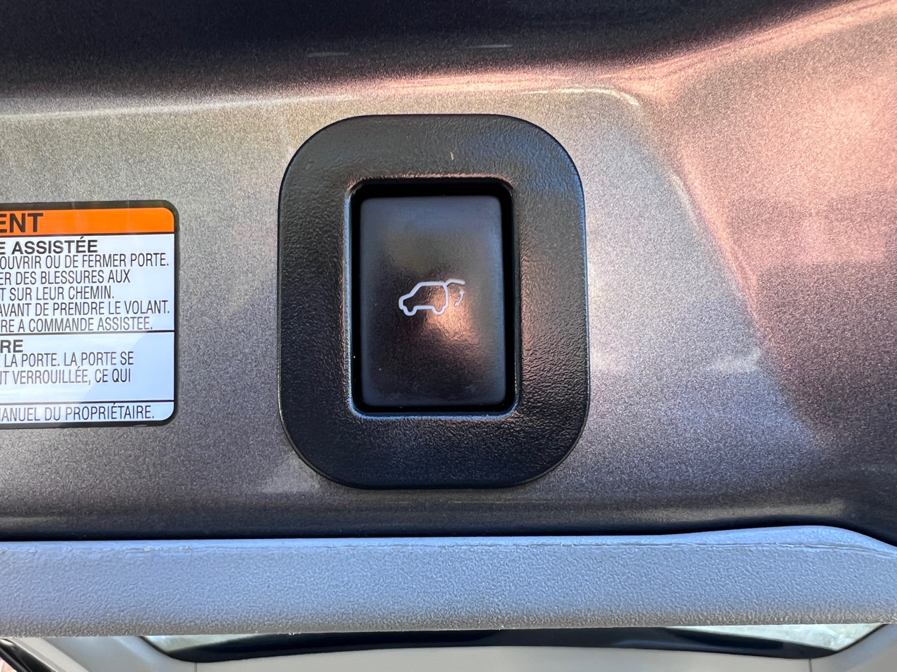 Toyota Sienna XLE Premium FWD 8-Passenger (Natl) 2017 Toyota Sienna XLE Premium FWD 8-Passenger (Natl) 2017