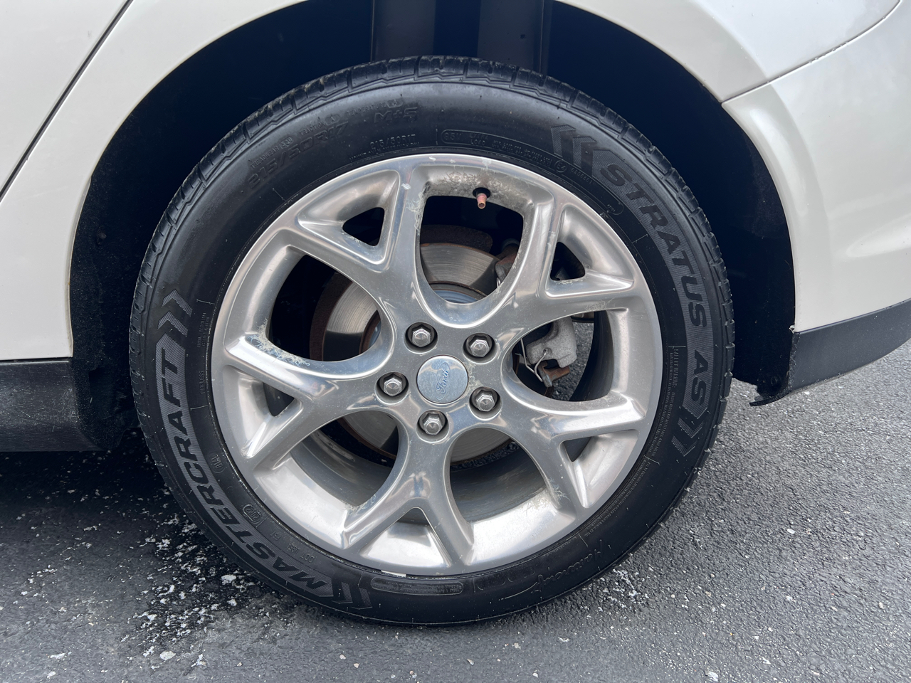 Ford Focus 5dr HB SEL 2012