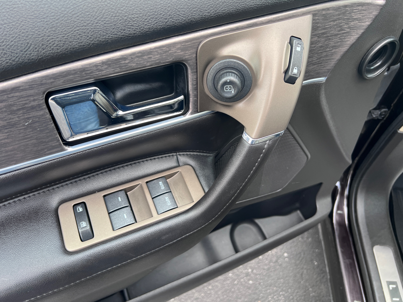 Lincoln MKX AWD 4dr 2013