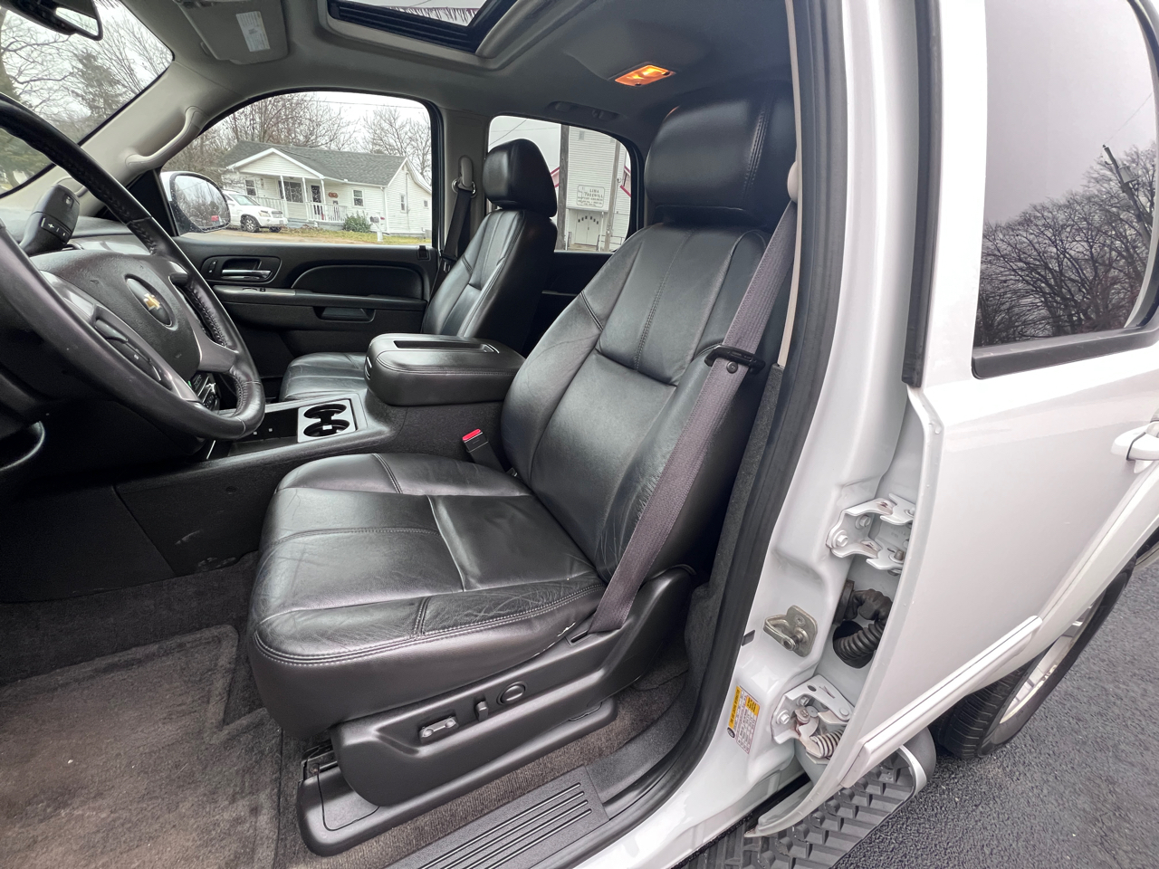 Chevrolet Tahoe Z71 4D SUV 4WD 2011