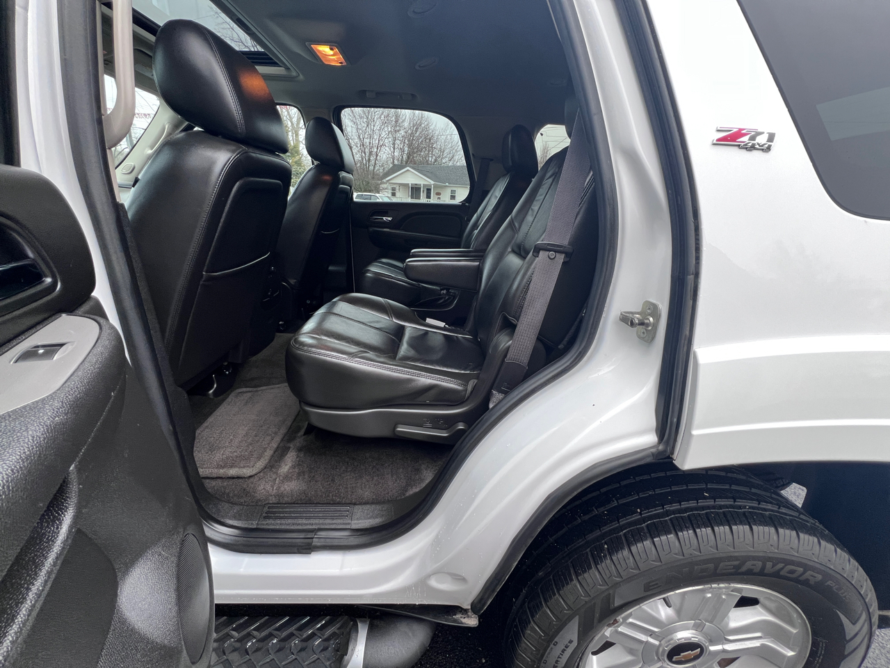 Chevrolet Tahoe Z71 4D SUV 4WD 2011