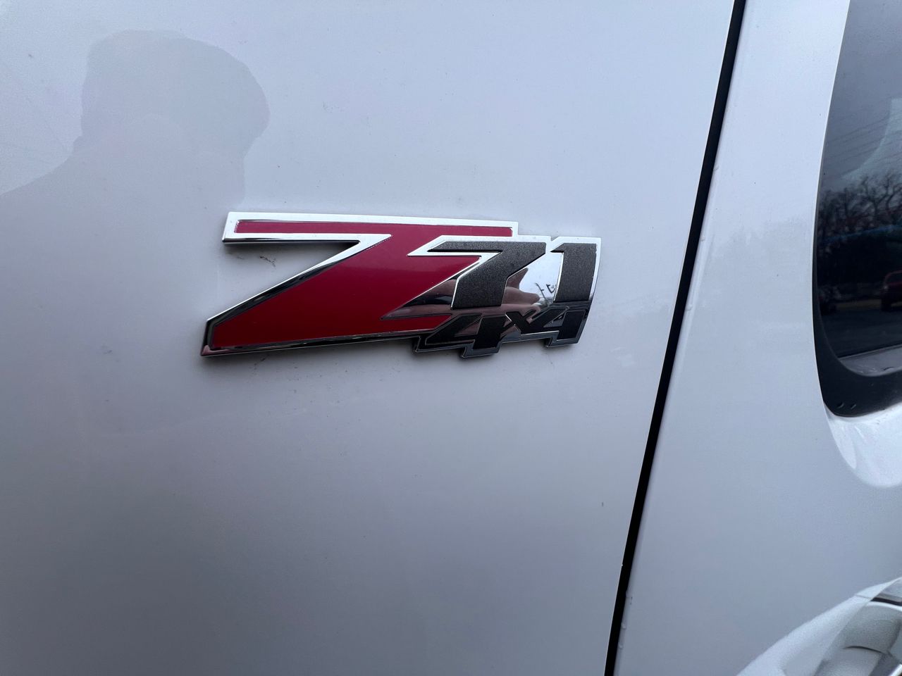 Chevrolet Tahoe Z71 4D SUV 4WD 2011