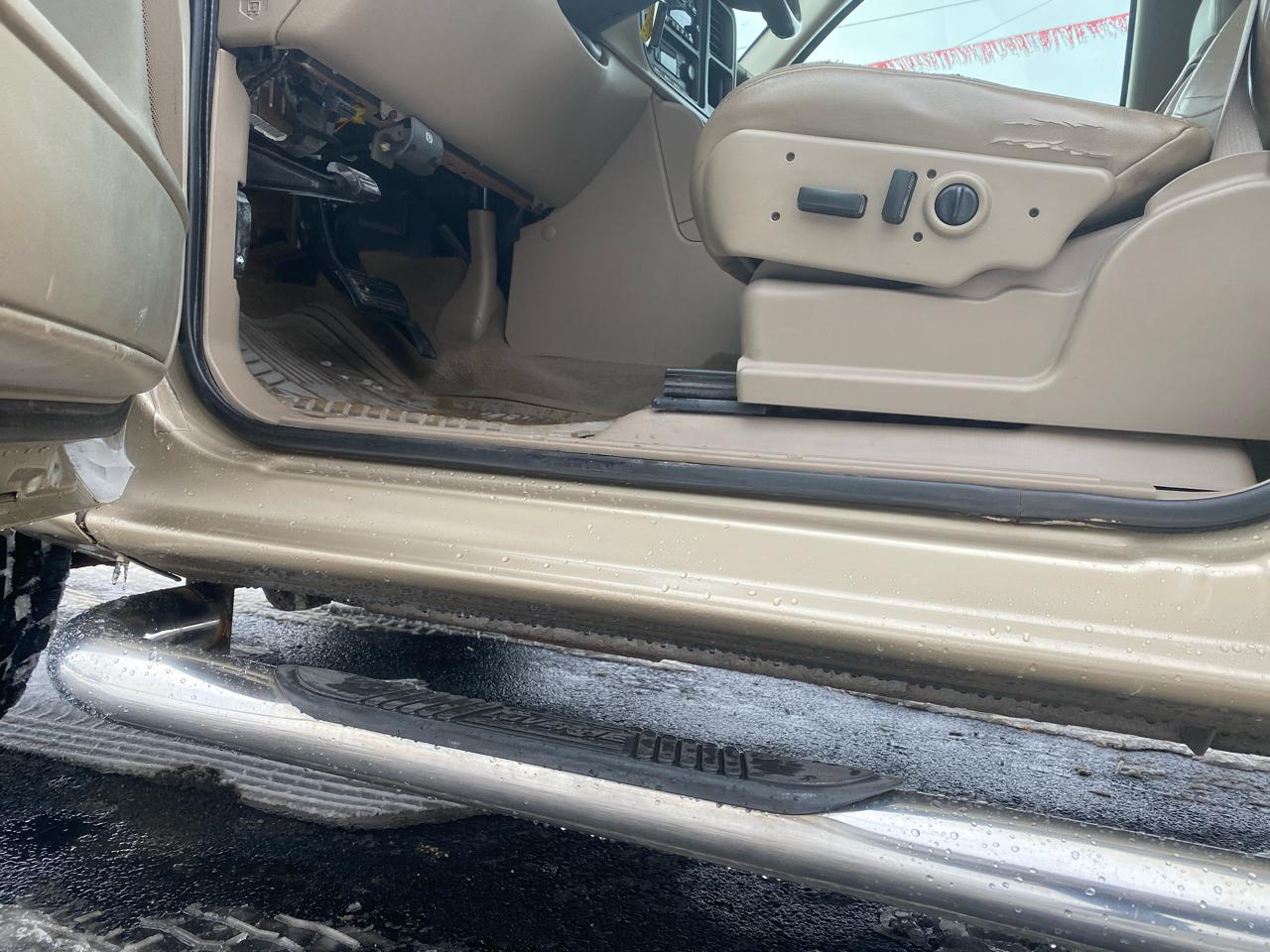 GMC Sierra 1500 Crew Cab 143.5" WB 4WD SLT 2006