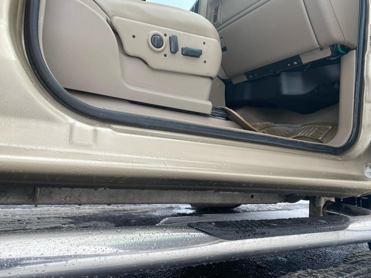 GMC Sierra 1500 Crew Cab 143.5" WB 4WD SLT 2006