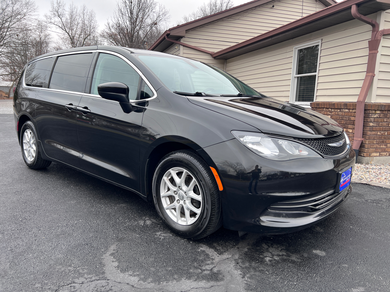 Chrysler Pacifica Touring FWD 2017