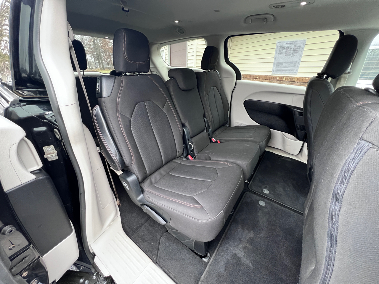 Chrysler Pacifica Touring FWD 2017