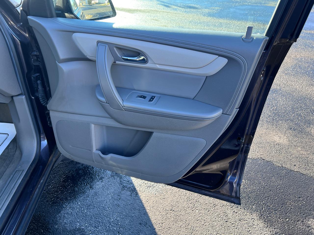 Chevrolet Traverse AWD 4dr LT w/1LT 2016