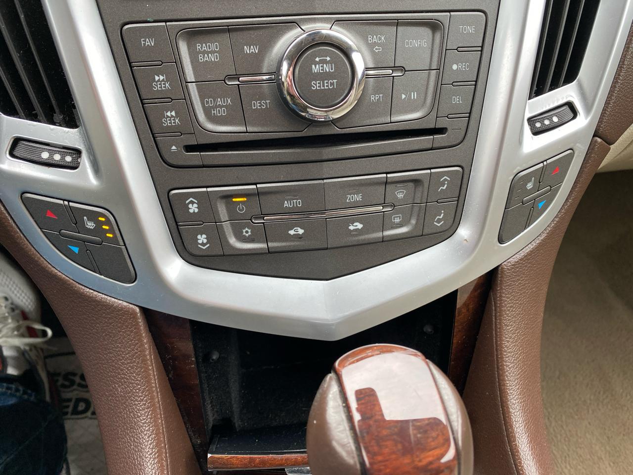 Cadillac SRX FWD 4dr Performance Collection 2011