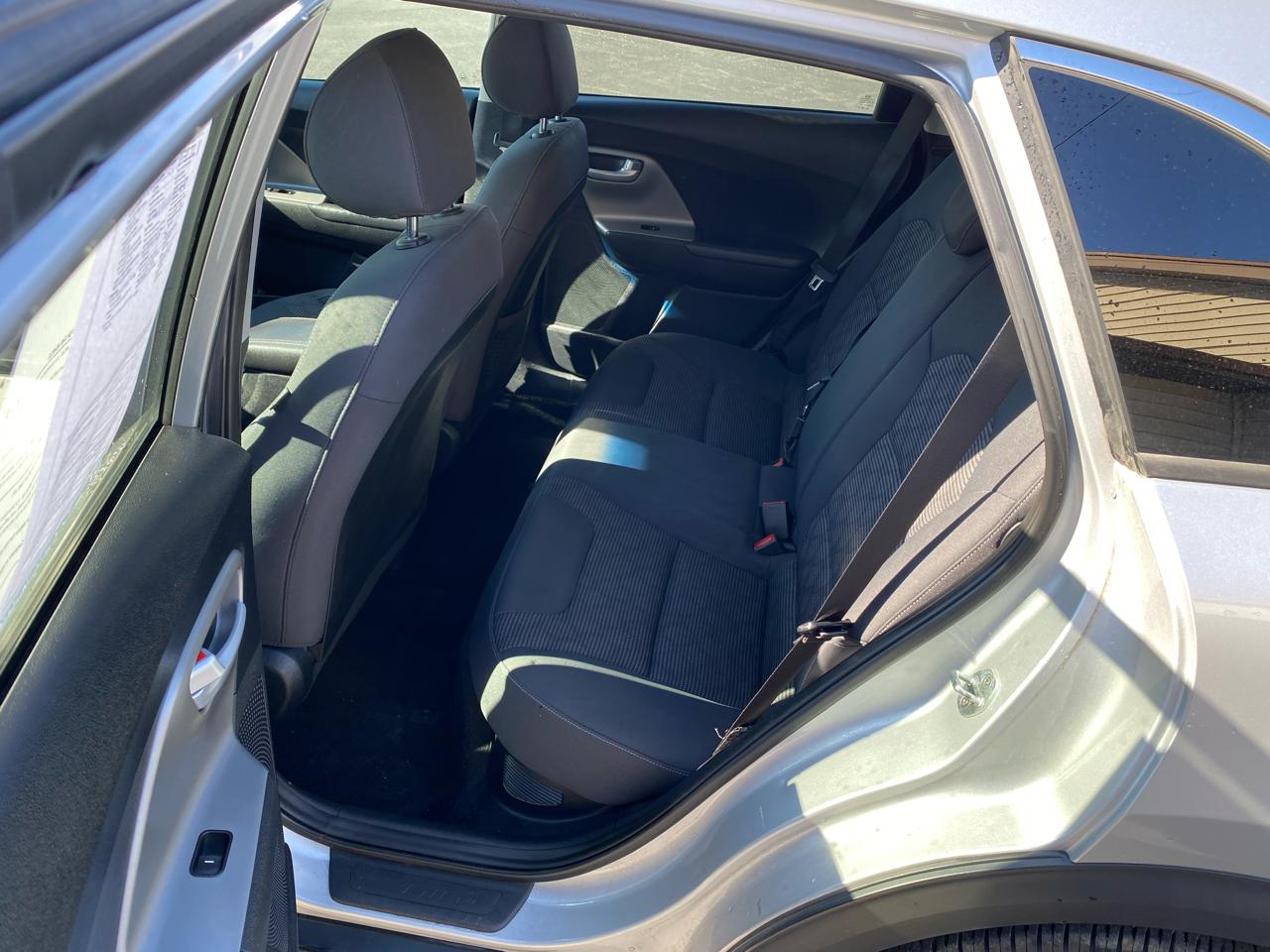 Kia Niro LX FWD 2020