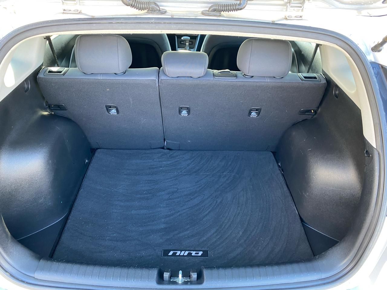 Kia Niro LX FWD 2020