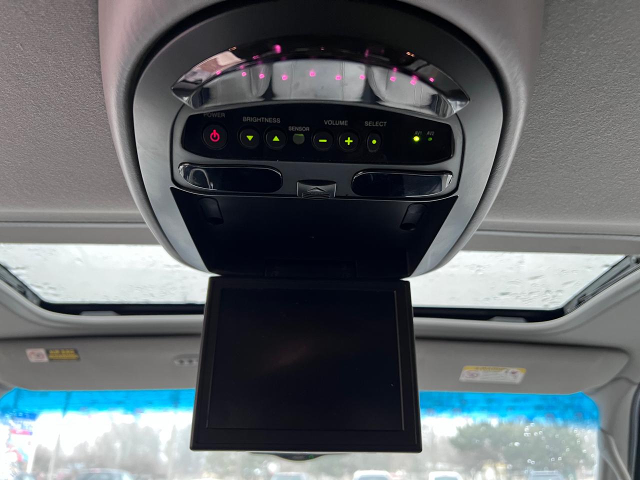 Ford Expedition 119" WB Eddie Bauer 4WD 2001