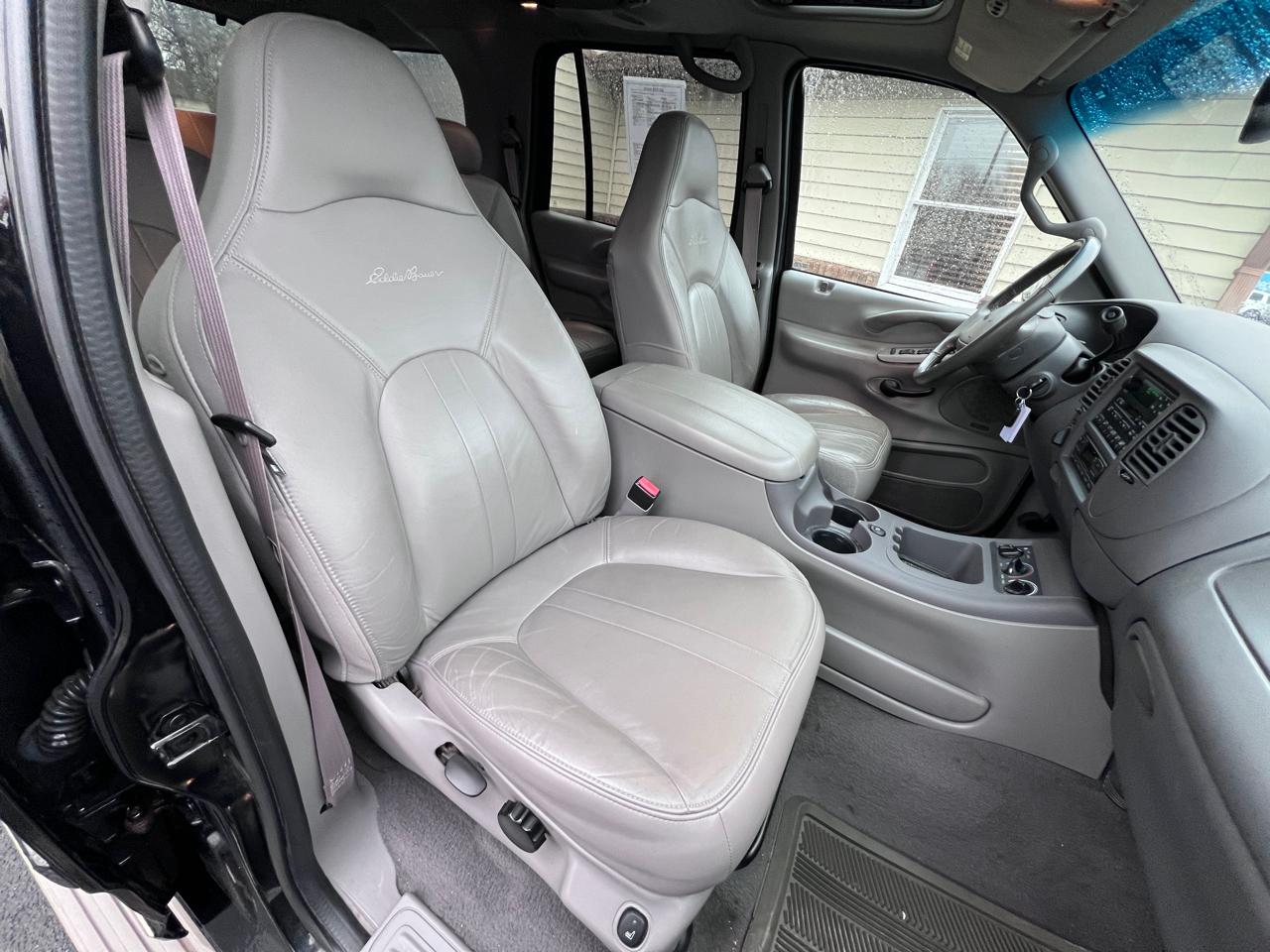 Ford Expedition 119" WB Eddie Bauer 4WD 2001