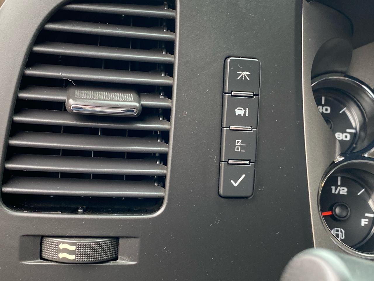 Chevrolet Silverado 1500 4WD Crew Cab 143.5" LT 2013