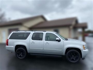 2012 Chevrolet Suburban 4WD 4dr 1500 LT