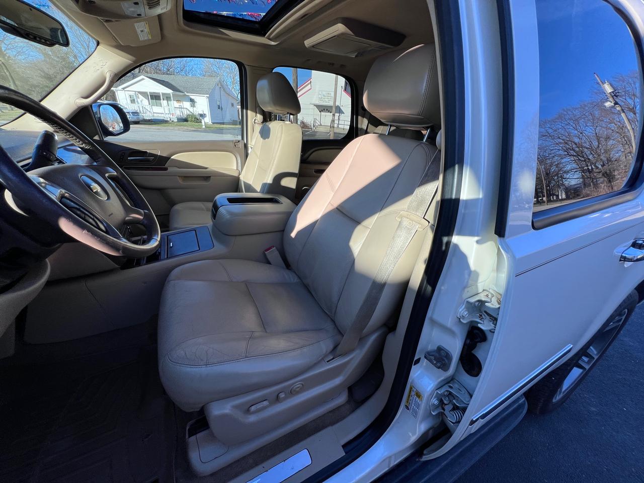 Chevrolet Tahoe 4WD 4dr 1500 LTZ 2012