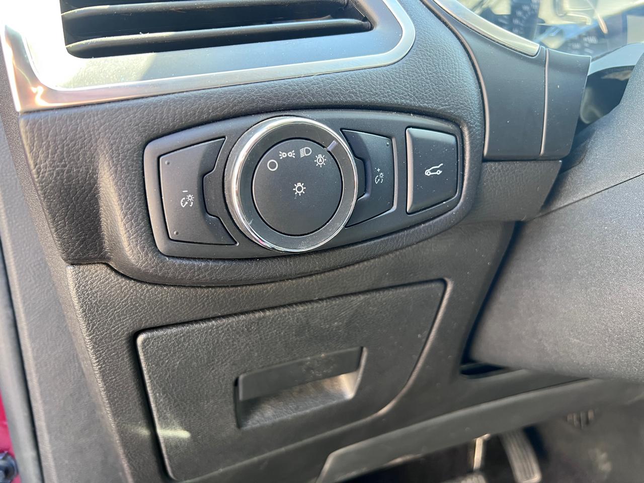 Ford Edge 4dr Titanium AWD 2015