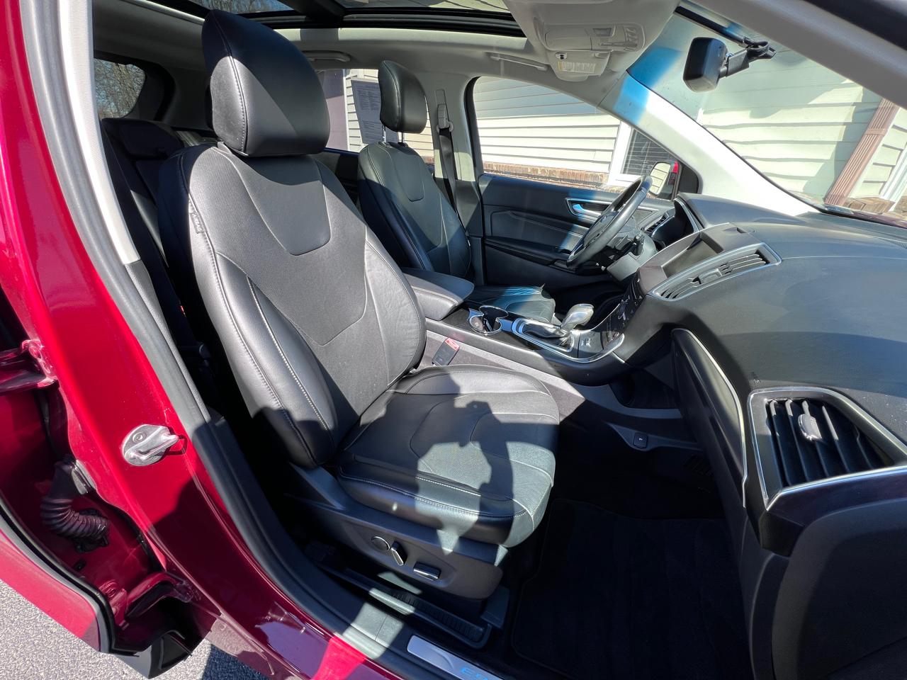 Ford Edge 4dr Titanium AWD 2015