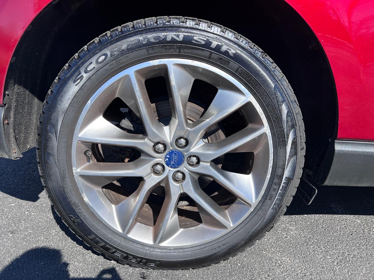 Ford Edge 4dr Titanium AWD 2015