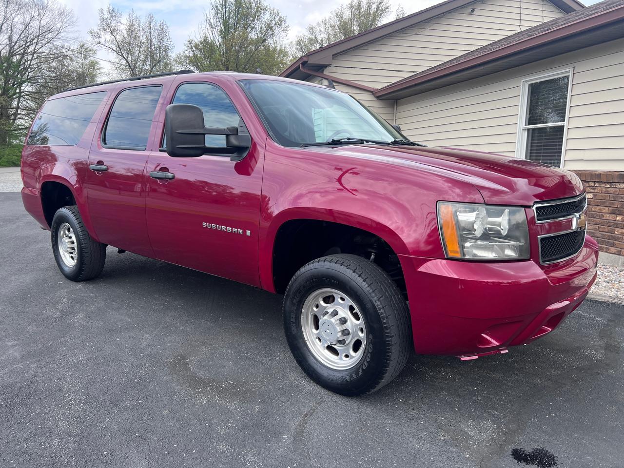 Chevrolet Suburban 4WD 4dr 2500 LS 2007