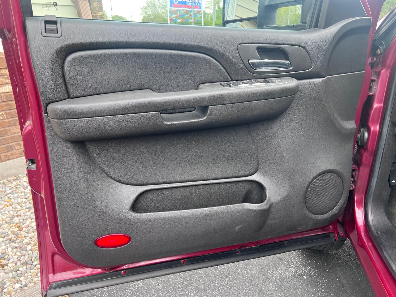 Chevrolet Suburban 4WD 4dr 2500 LS 2007