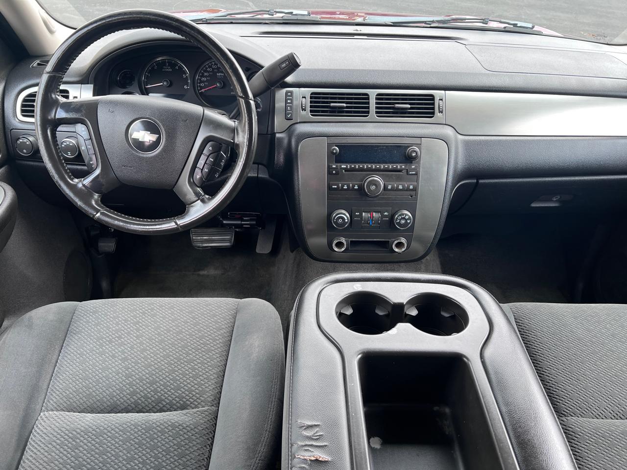 Chevrolet Suburban 4WD 4dr 2500 LS 2007