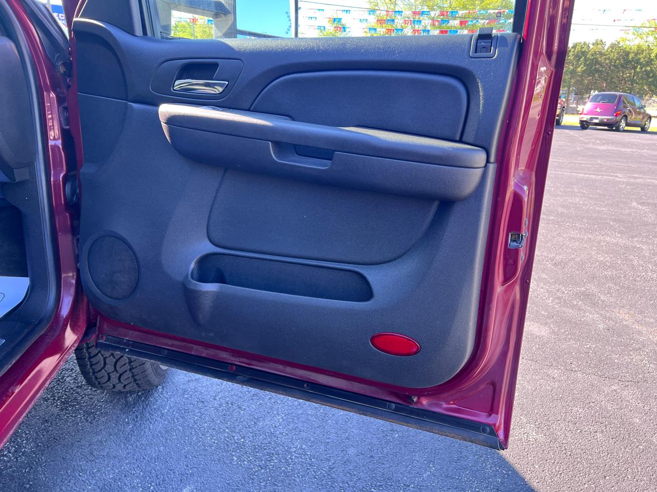 Chevrolet Suburban 4WD 4dr 2500 LS 2007