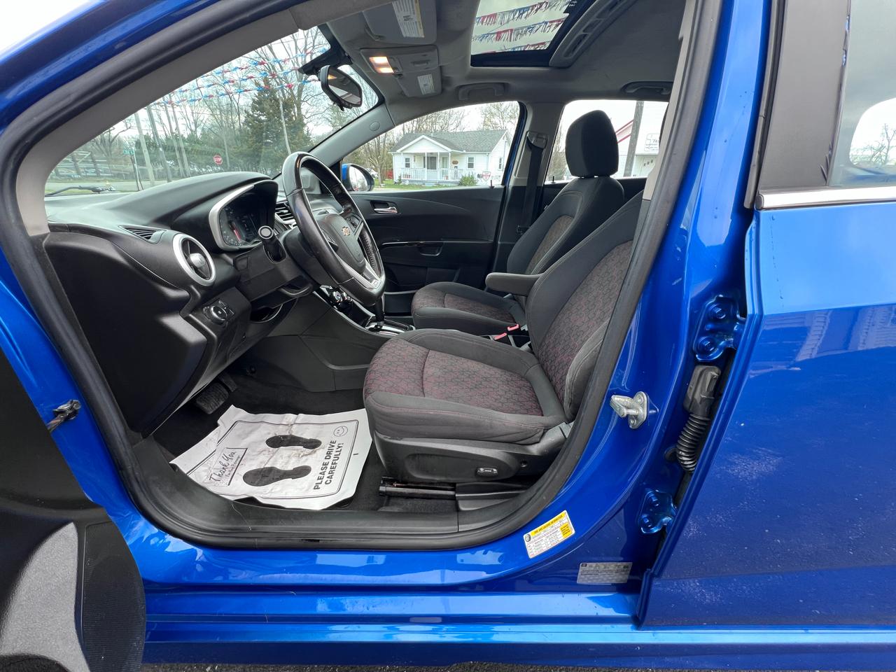 Chevrolet Sonic 5dr HB Auto LT w/1SD 2017