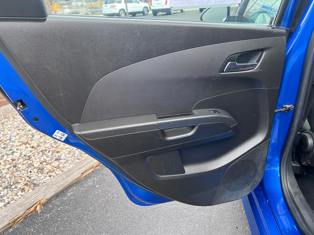 Chevrolet Sonic 5dr HB Auto LT w/1SD 2017