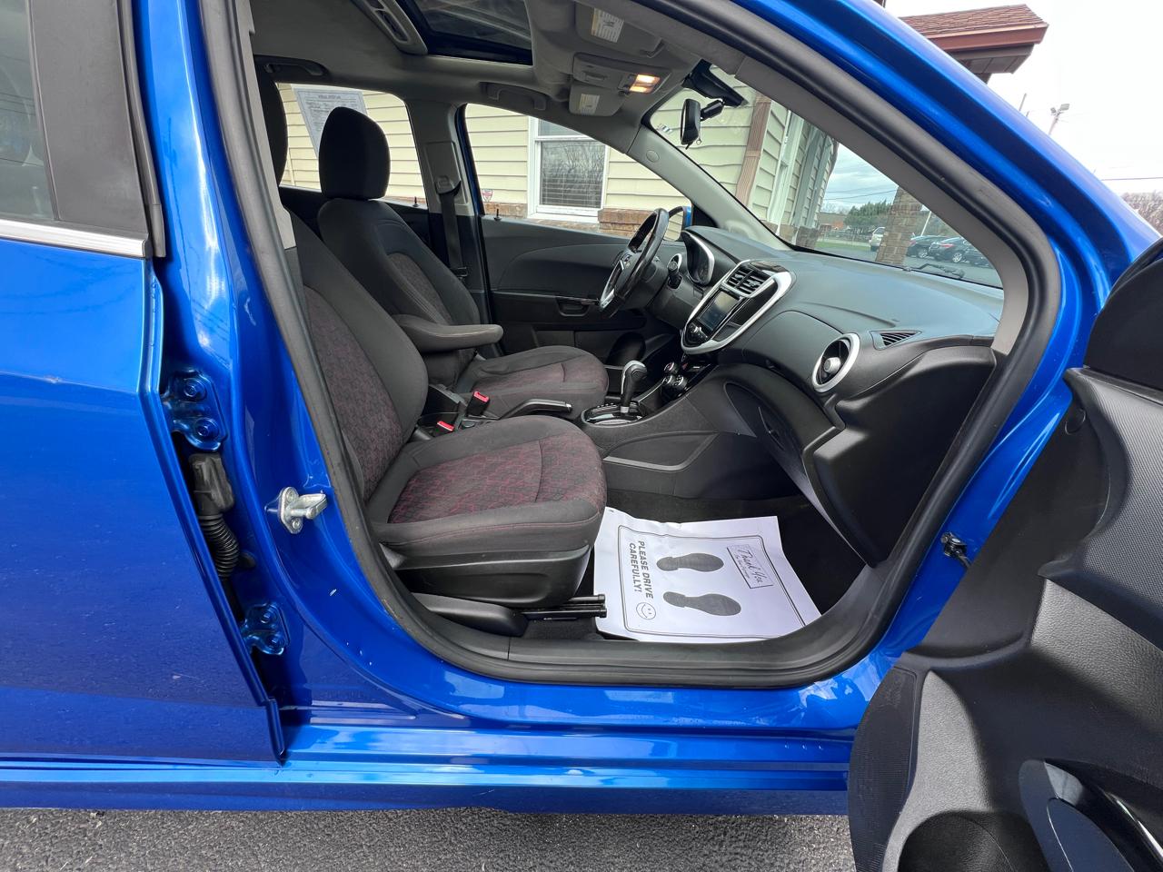 Chevrolet Sonic 5dr HB Auto LT w/1SD 2017