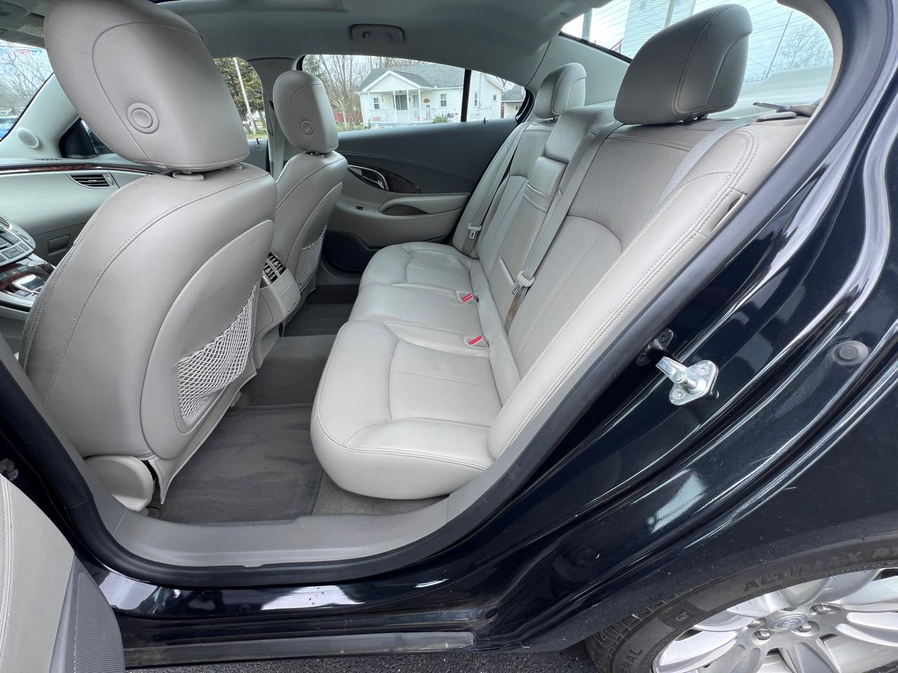 Buick LaCrosse 4dr Sdn Premium 1 FWD 2012