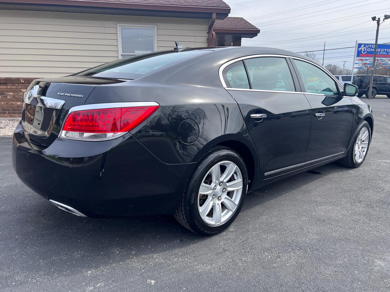 Buick LaCrosse 4dr Sdn Premium 1 FWD 2012