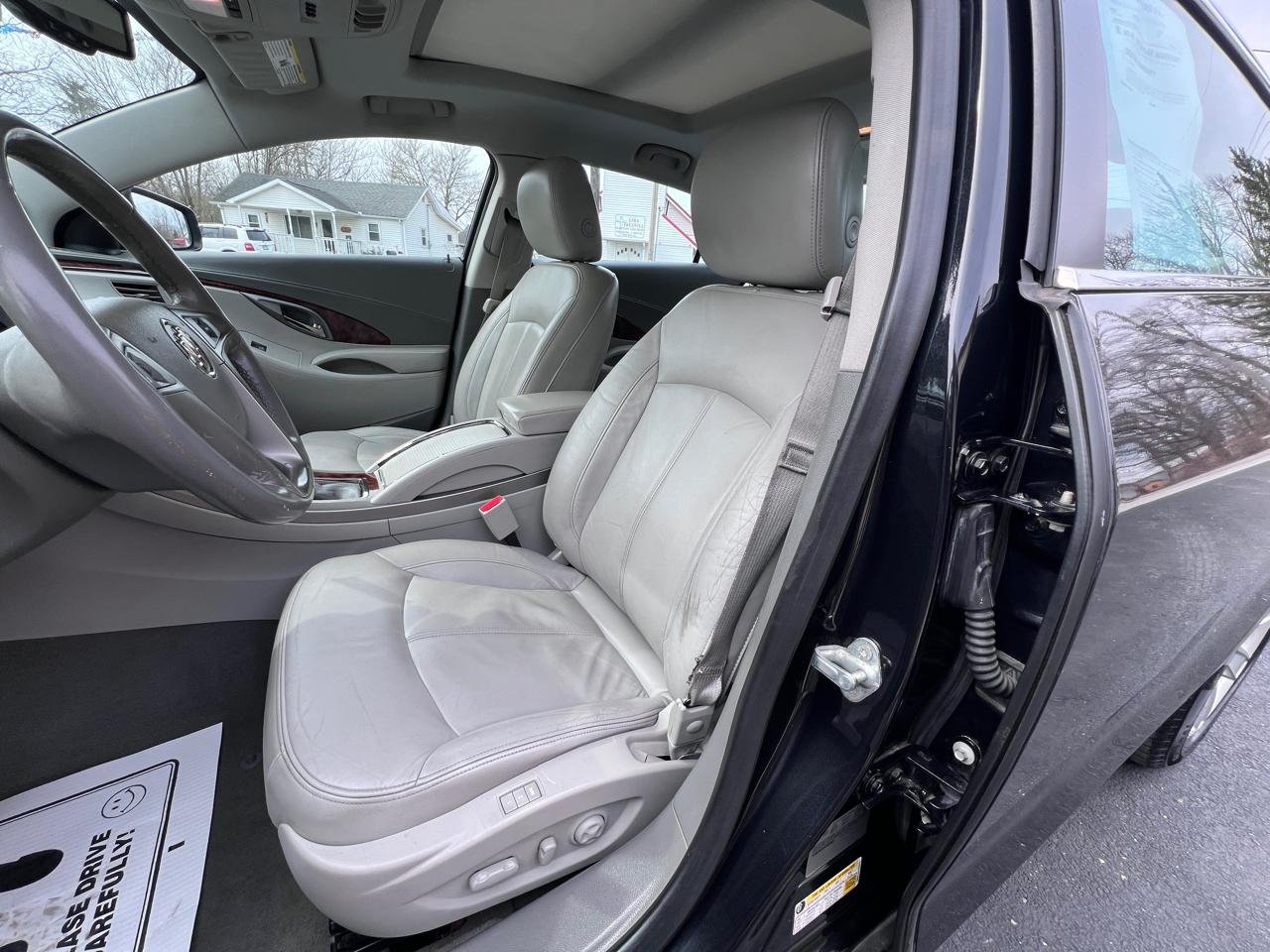 Buick LaCrosse 4dr Sdn Premium 1 FWD 2012