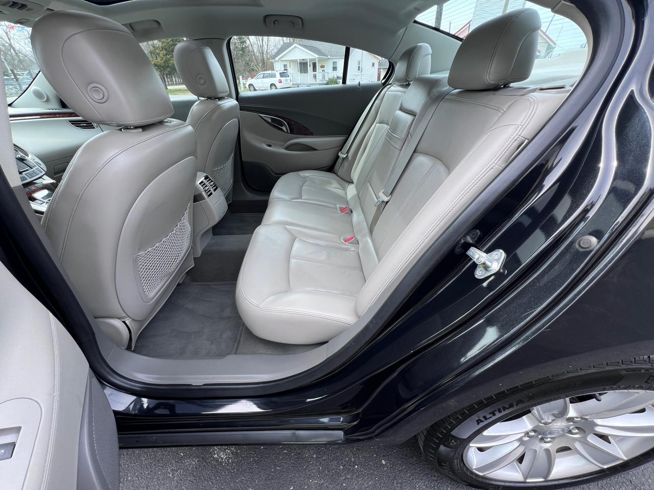 Buick LaCrosse 4dr Sdn Premium 1 FWD 2012