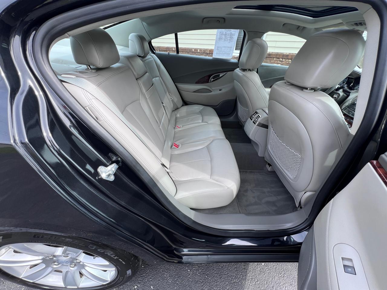 Buick LaCrosse 4dr Sdn Premium 1 FWD 2012